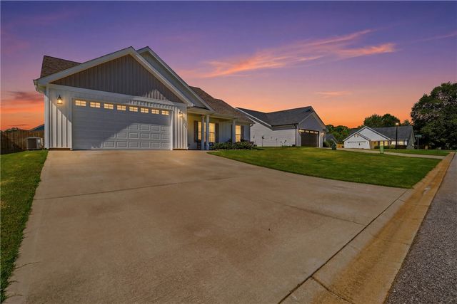 119 Lily Way, Lyman, SC 29365