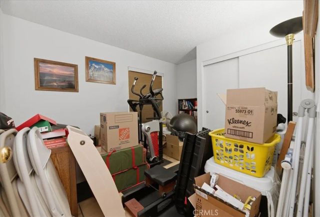 8618 Turlock, Riverside, CA 92504