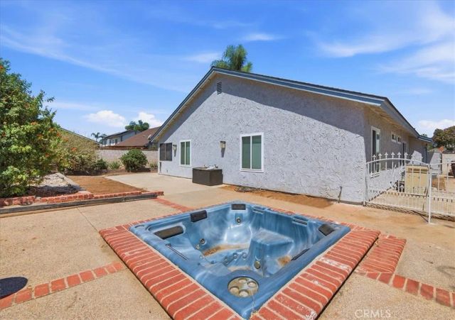 8618 Turlock, Riverside, CA 92504