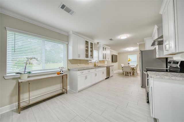 1620 Mustang Trail, Houston, TX 77339
