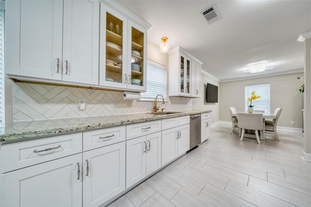 1620 Mustang Trail, Houston, TX 77339