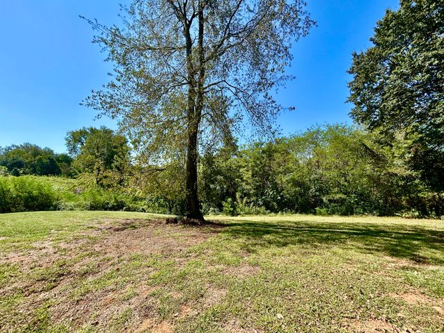 63 Iris Point, Somerset, KY 42503