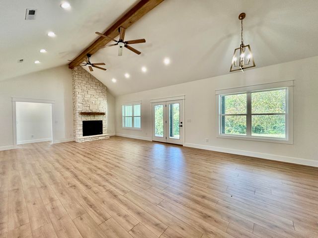 63 Iris Point, Somerset, KY 42503