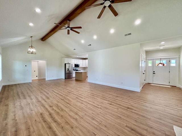 63 Iris Point, Somerset, KY 42503