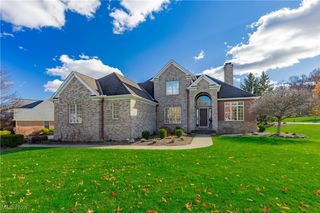 7790 Victoria Circle, Independence, OH 44131