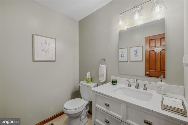45 CLEAVELAND ACRES CT, Berkeley Springs, WV 25411