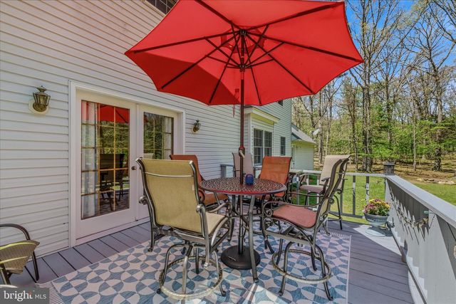 45 CLEAVELAND ACRES CT, Berkeley Springs, WV 25411