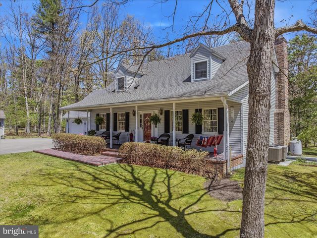 45 CLEAVELAND ACRES CT, Berkeley Springs, WV 25411