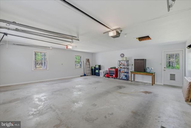 45 CLEAVELAND ACRES CT, Berkeley Springs, WV 25411