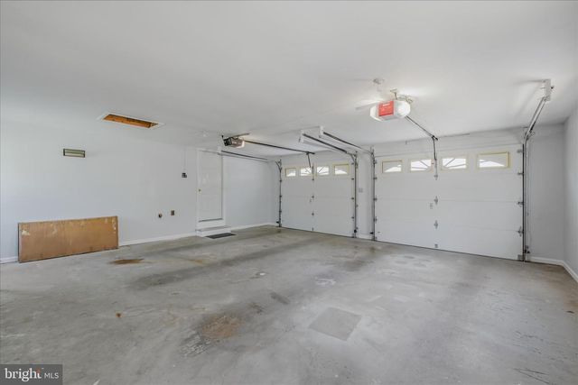 45 CLEAVELAND ACRES CT, Berkeley Springs, WV 25411