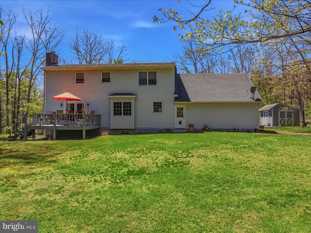 45 CLEAVELAND ACRES CT, Berkeley Springs, WV 25411