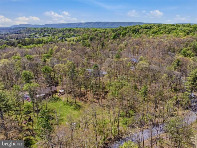 45 CLEAVELAND ACRES CT, Berkeley Springs, WV 25411