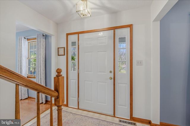 45 CLEAVELAND ACRES CT, Berkeley Springs, WV 25411