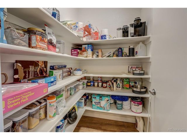 7700 E 29th Ave 104, Denver, CO 80238