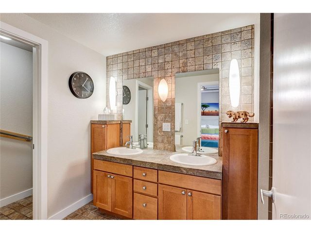 7700 E 29th Ave 104, Denver, CO 80238