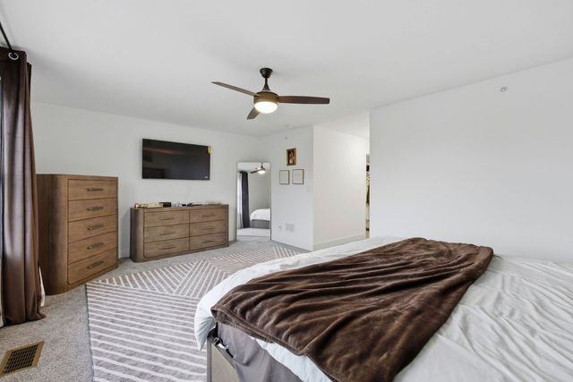 18145 94th Avenue, Tinley Park, IL 60487