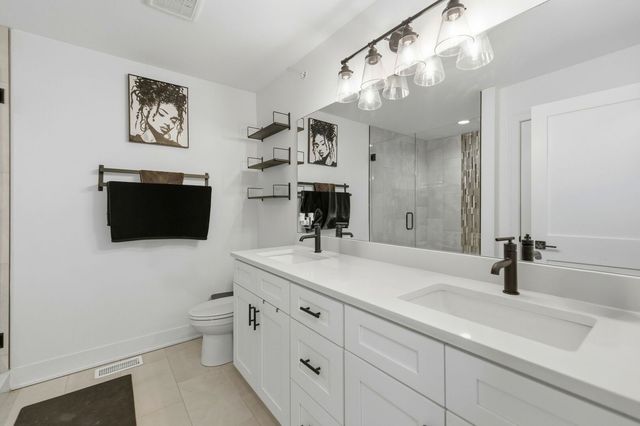 18145 94th Avenue, Tinley Park, IL 60487