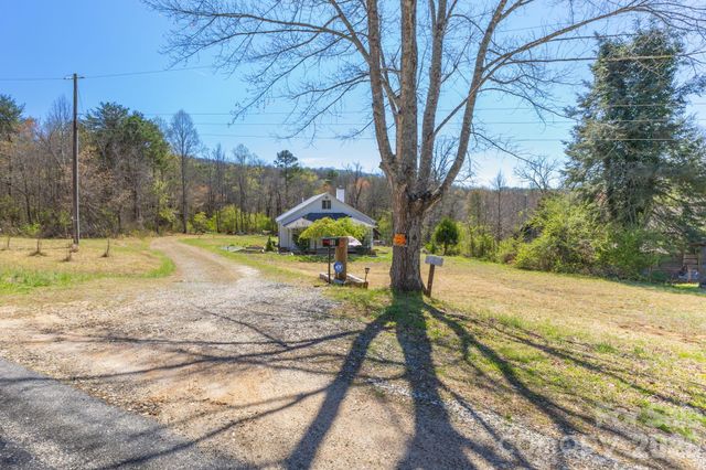 98 Poplar Springs Road, Hiddenite, NC 28636