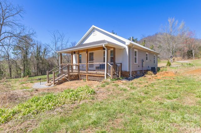 98 Poplar Springs Road, Hiddenite, NC 28636