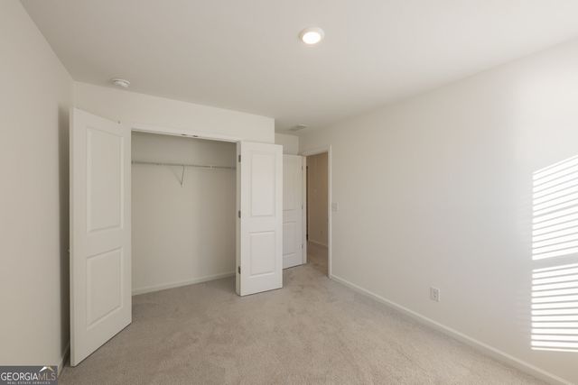 724 Warm Rays Way, Acworth, GA 30102