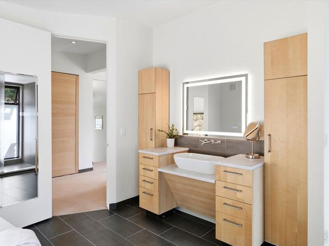 660 S Peak Rd, Boulder, CO 80302