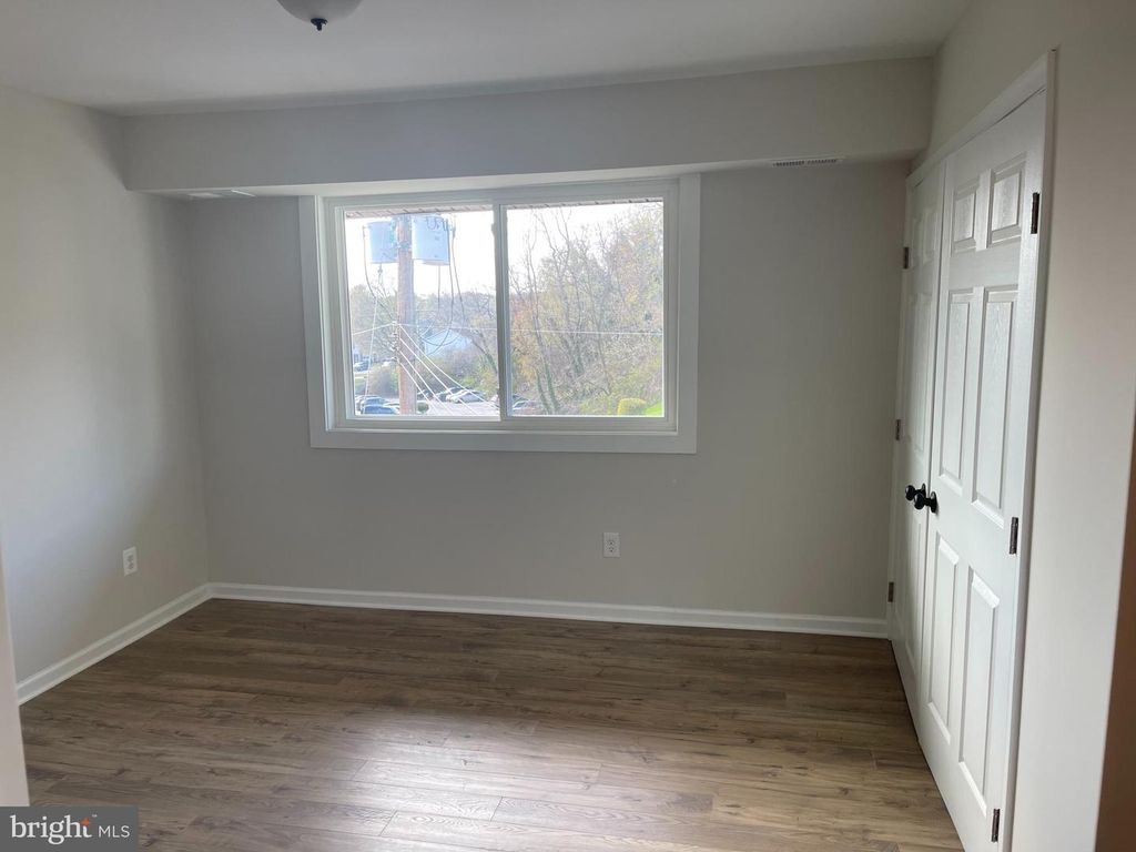 Image 10 of property listing at 3142 BRINKLEY RD #6304, Temple Hills, MD 20748