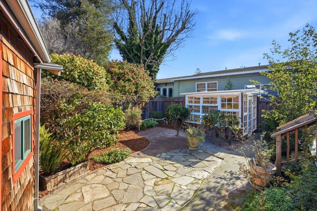 748 Laurel Avenue, Burlingame, CA 94010