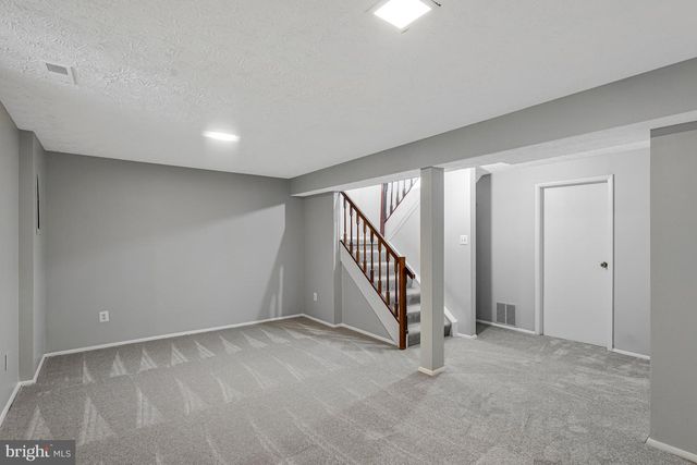 8025 TYSON OAKS CIR, Vienna, VA 22182
