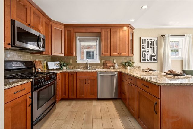 60 Laney Road, Rochester, NY 14620