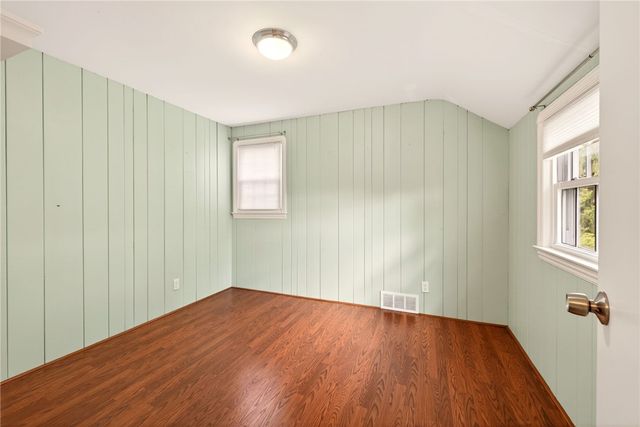 60 Laney Road, Rochester, NY 14620