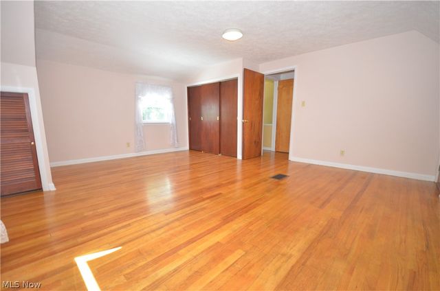 159 Pinehurst Road, Munroe Falls, OH 44262