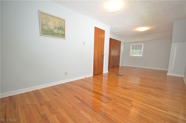 159 Pinehurst Road, Munroe Falls, OH 44262