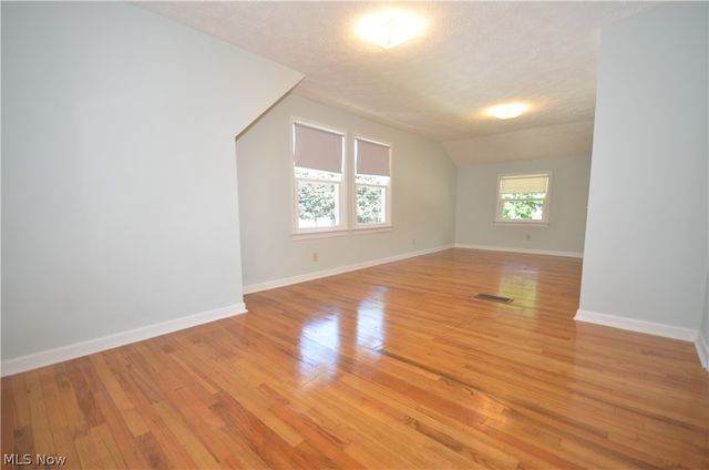 159 Pinehurst Road, Munroe Falls, OH 44262