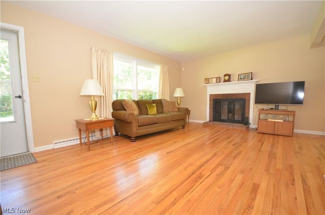 159 Pinehurst Road, Munroe Falls, OH 44262