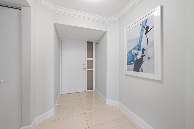 5380 N Ocean Drive 12a, Singer Island, FL 33404