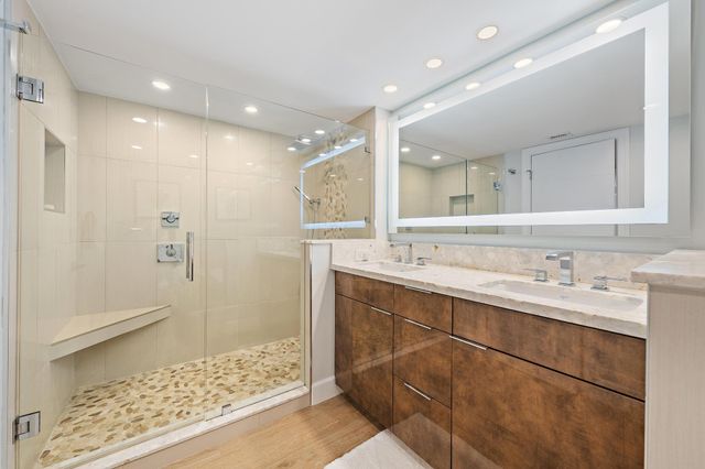 5380 N Ocean Drive 12a, Singer Island, FL 33404