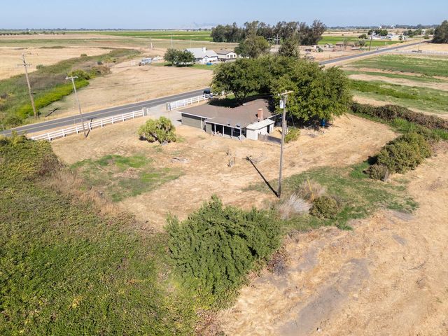 4841 Virginia Rd, Marysville, CA 95901