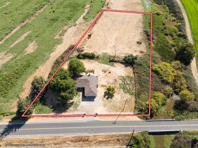 4841 Virginia Rd, Marysville, CA 95901