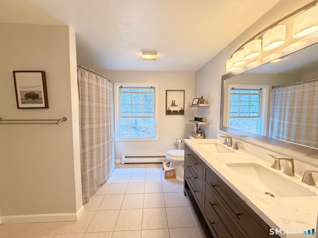 83 Dodge Road, Woodstock, CT 06281