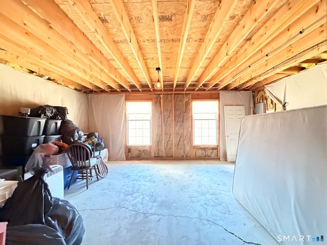 83 Dodge Road, Woodstock, CT 06281