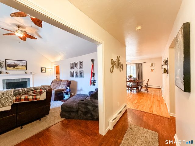 83 Dodge Road, Woodstock, CT 06281