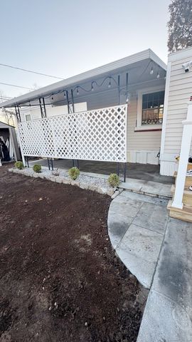 525 East Main Street TRLR 23, Branford, CT 06405