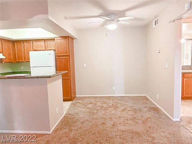 1455 East Katie Avenue E14, Las Vegas, NV 89119