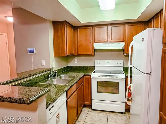 1455 East Katie Avenue E14, Las Vegas, NV 89119