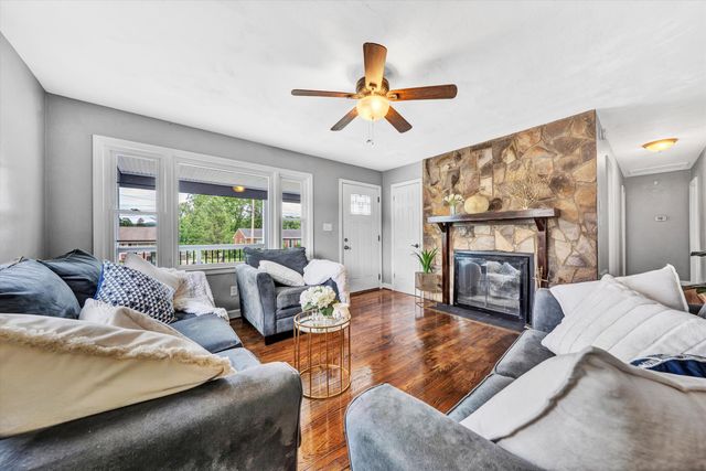 3717 Martinell AVE, Roanoke, VA 24018