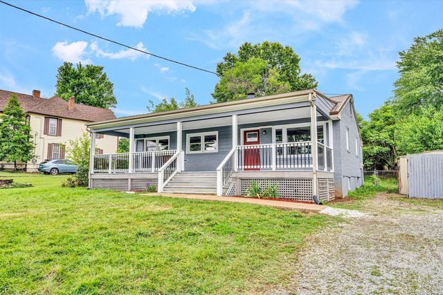 3717 Martinell AVE, Roanoke, VA 24018