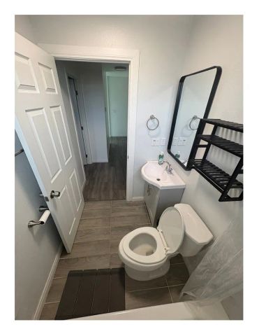 720 W Cherry Street, Compton, CA 90222