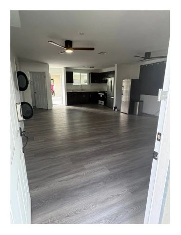 720 W Cherry Street, Compton, CA 90222