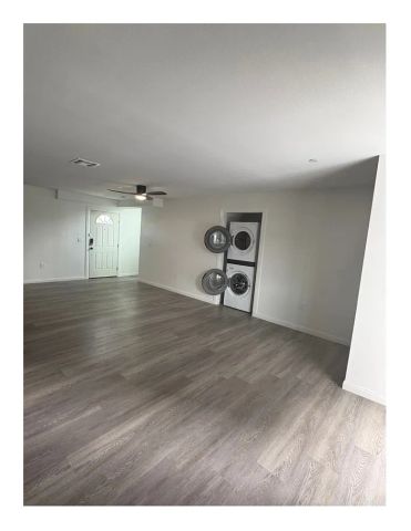 720 W Cherry Street, Compton, CA 90222