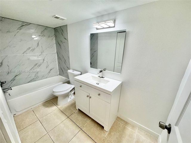 643 Vista Isles Dr 1813, Sunrise, FL 33325